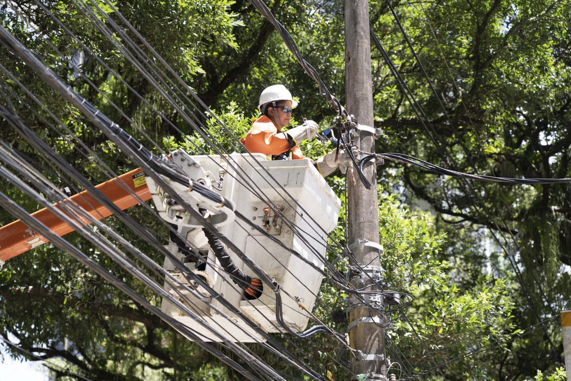 Neoenergia Elektro Flagra Mais De Liga Es Clandestinas No