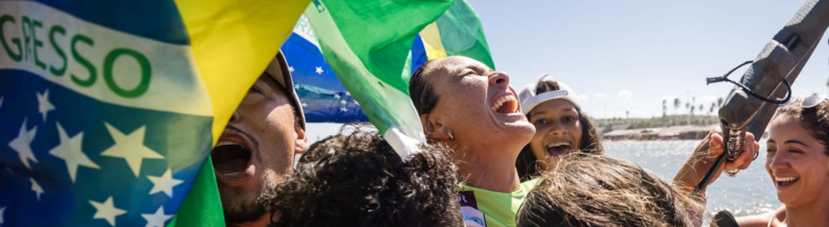 Bruna Kajiya, embaixadora da Neoenergia, é pentacampeã no mundial de kitesurfe