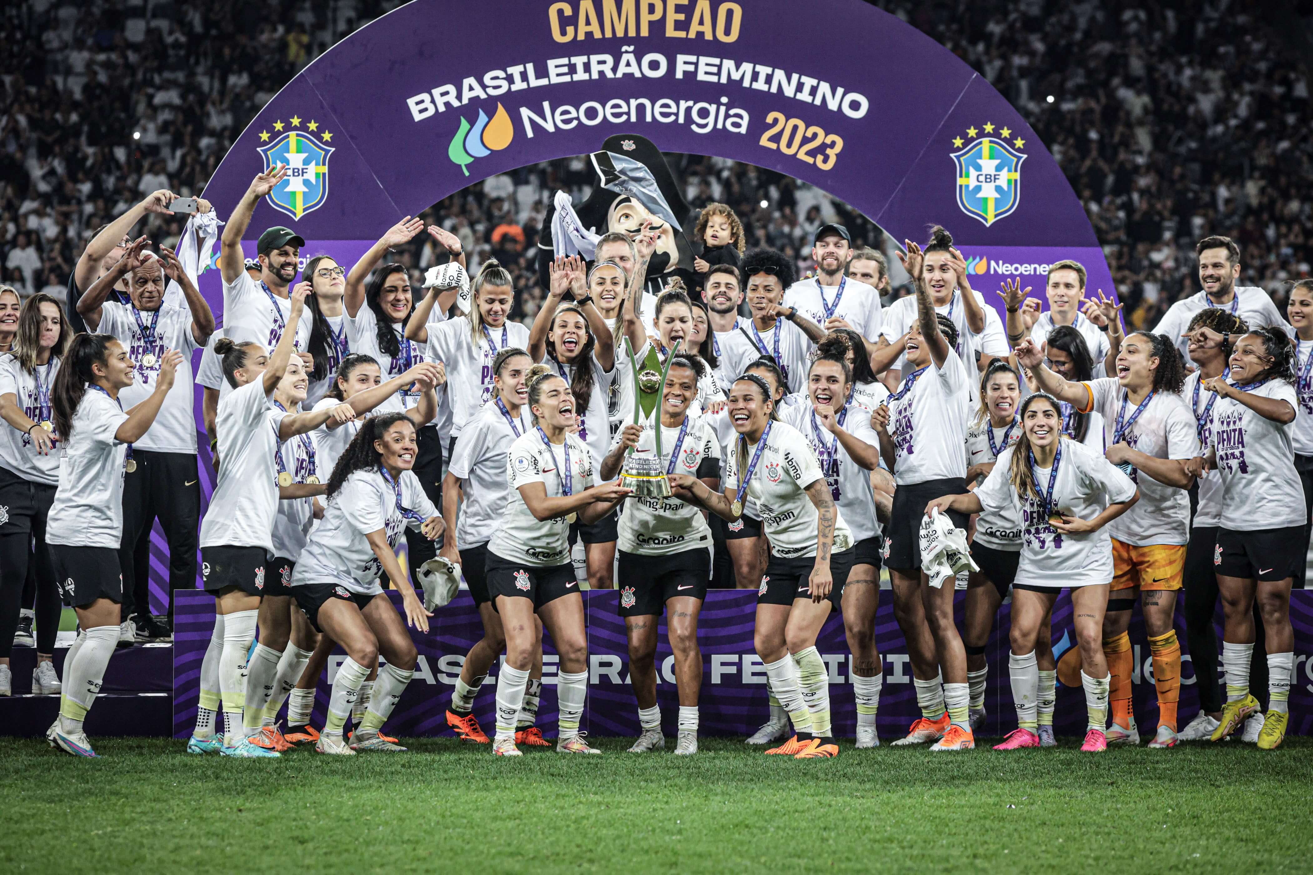 Final do Brasileirão feminino terá maior público de clubes no Brasil